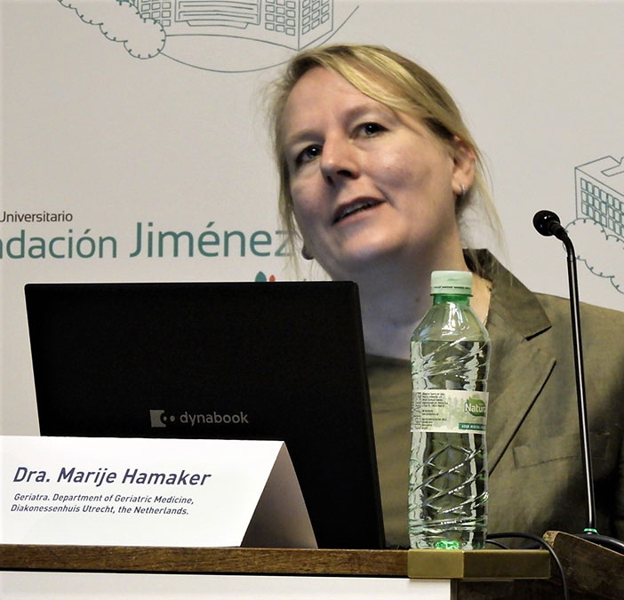 <p>MARIJE HAMAKER: “SOLO HAY UNA EXCELENTE ATENCIÓN DEL CÁNCER SI SE TIENEN EN C